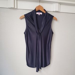 9&Co Sleeveless Navy Top -Small